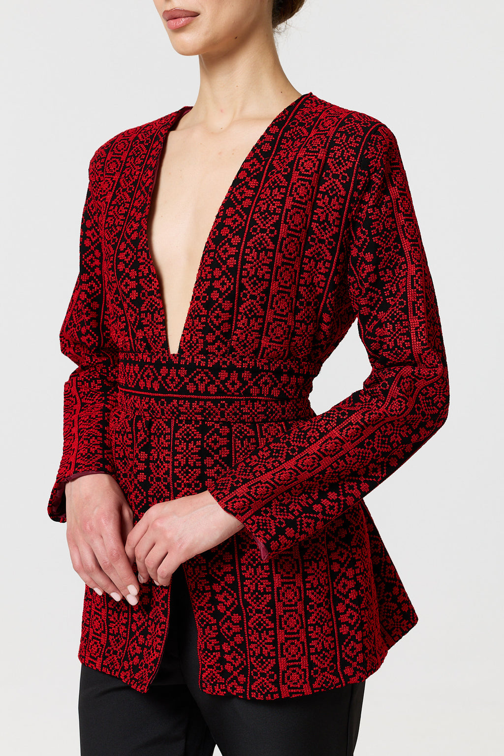 Taybah Jacket - Black & Red