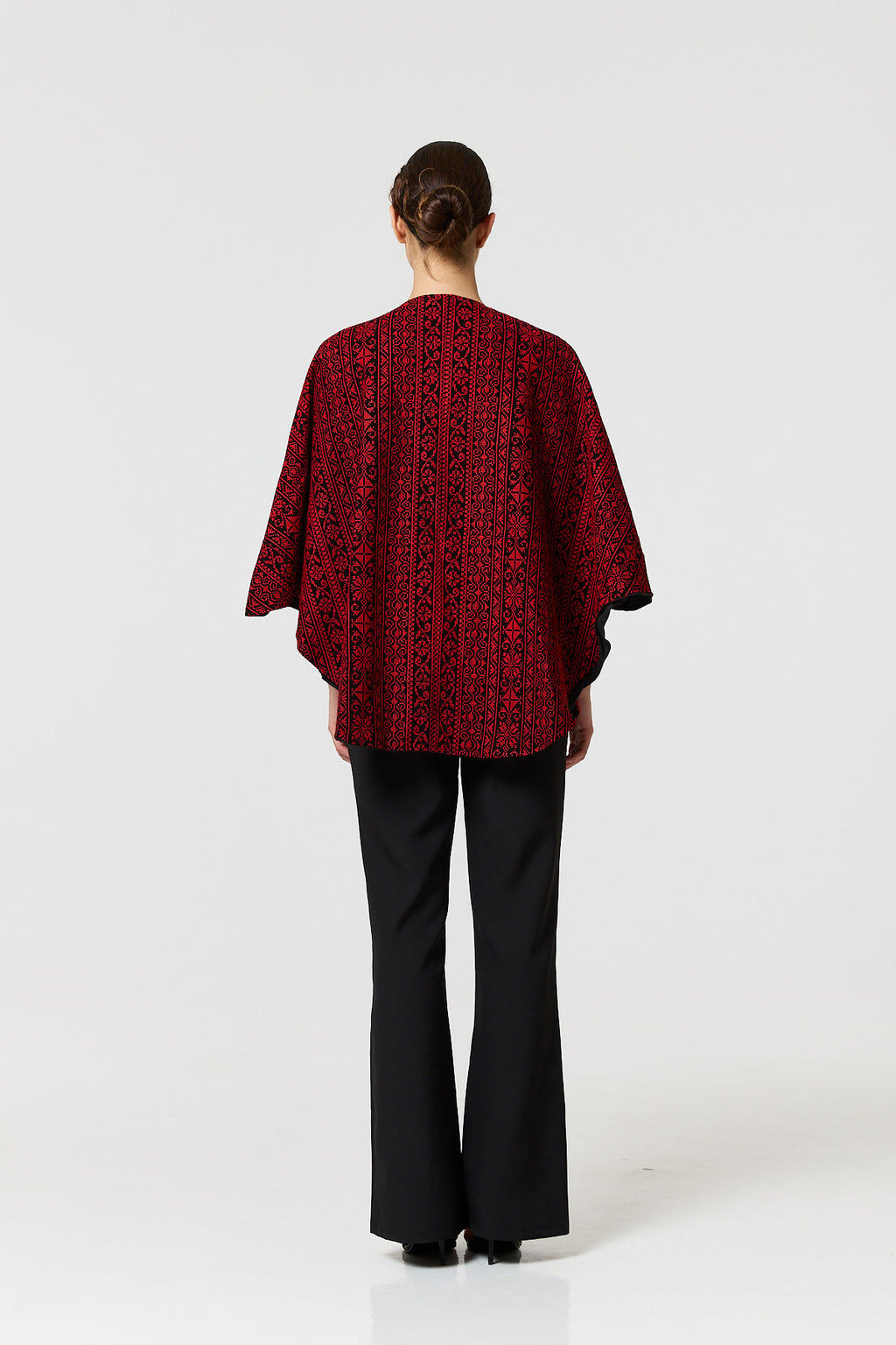 Tulin Cape - Black & Red
