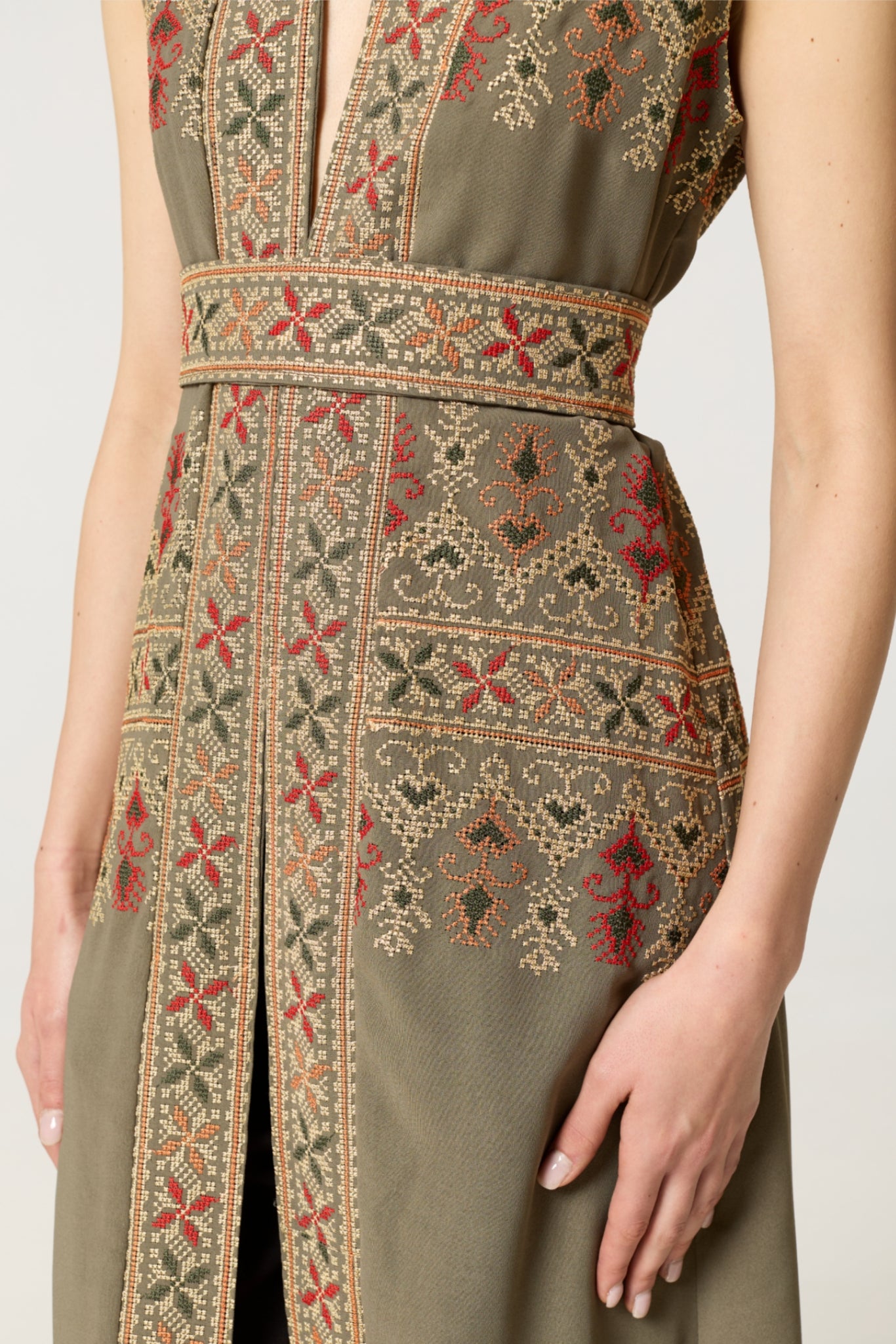 Sage Green Tatreez Kaftan